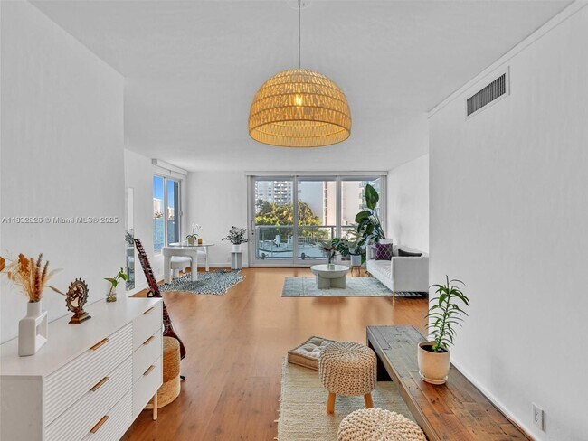 Foto del edificio - 1000 West Ave