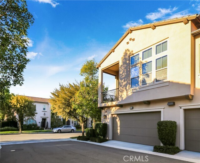 Building Photo - 220 Kempton