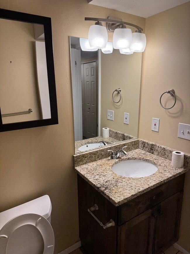Photo - 1190 E Waterside Cv (Cottonwood Heights, UT) Apartment