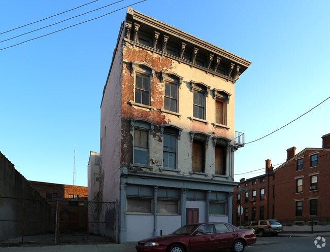 Foto del edificio - 118-120 Findlay Street