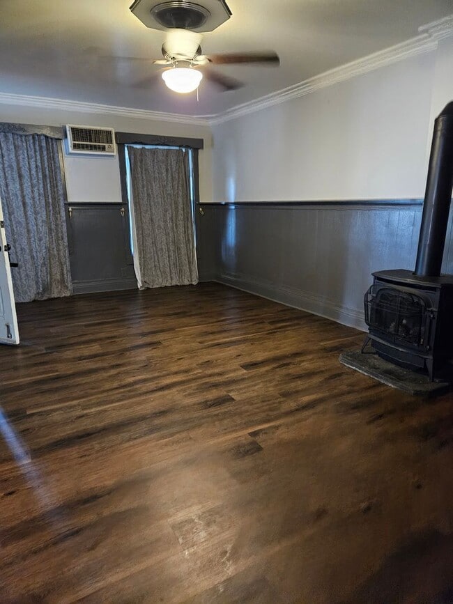 Foto del edificio - 153 N Stewart St