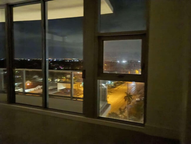 Foto del edificio - 220 Lake Shore Dr