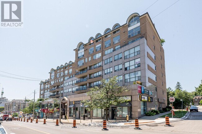 Building Photo - 1818 Bayview Ave