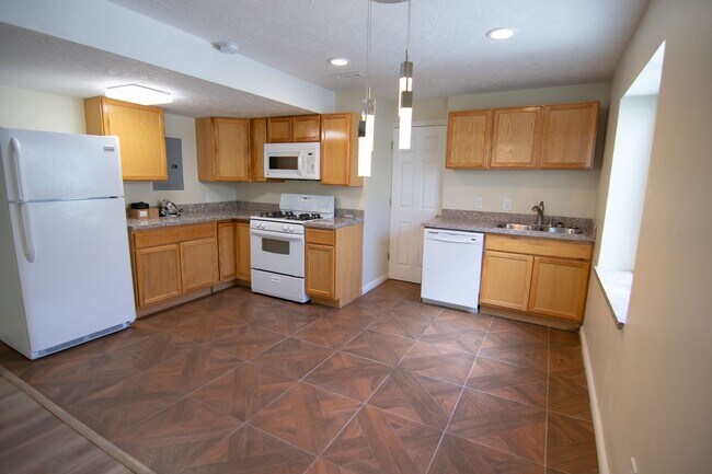 Foto del edificio - Gorgeous 1-Bed Mother-in-Law Unit in Singl...