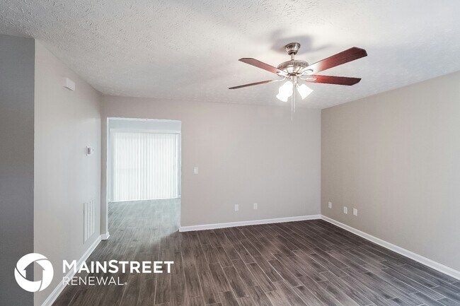 Building Photo - 6793 Creeks Edge Ct