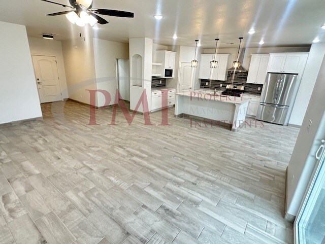 Building Photo - 2875 Calle De Guadalupe