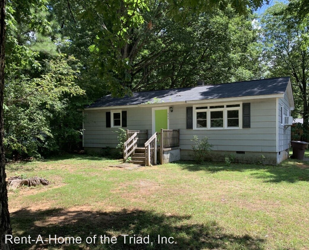 Primary Photo - 2 br, 1 bath House - 305 Berryman St
