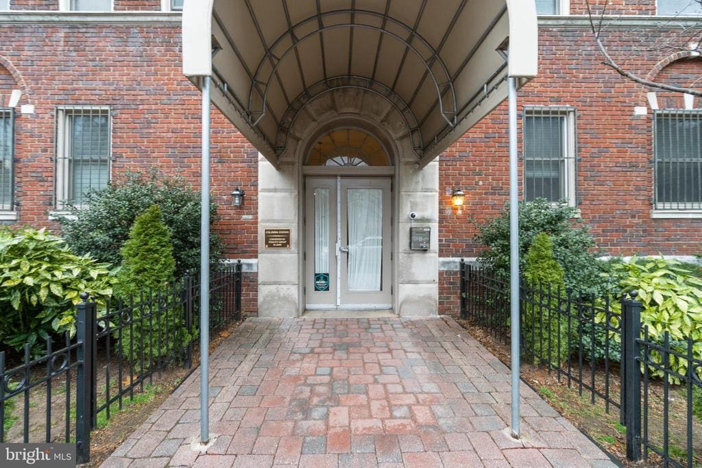 Primary Photo - 3500 13th St NW