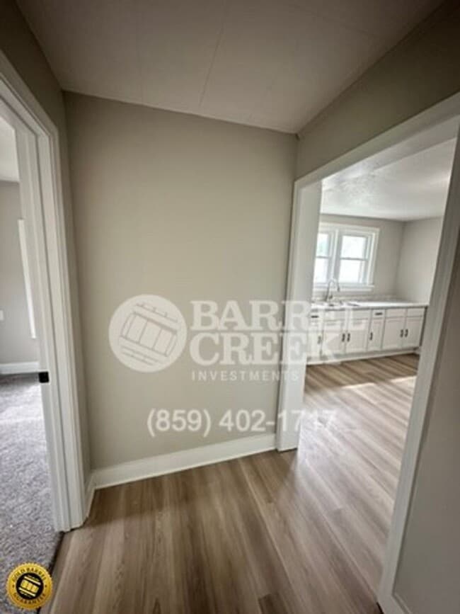 Building Photo - 106 Simpson Ln
