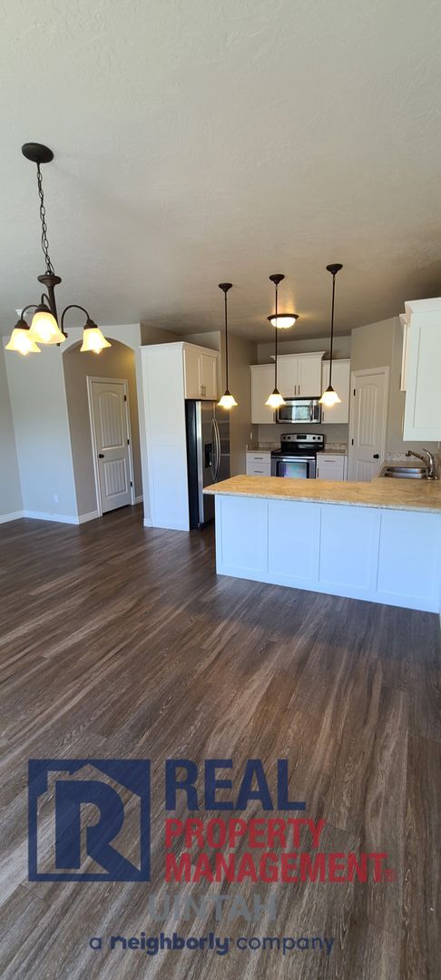 Foto del edificio - Cozy 3 Bedroom 2 1/2 Bath Condo