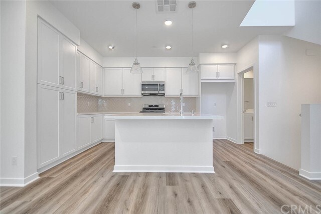 Building Photo - 11048 Momentum Dr