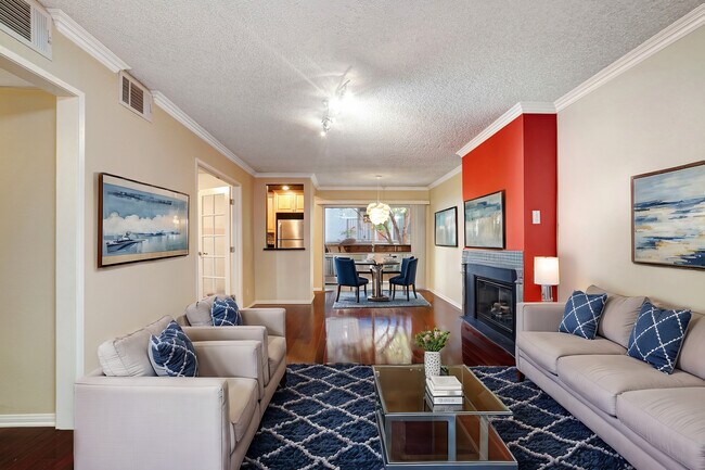 Foto del edificio - 9103 Summertime Ln