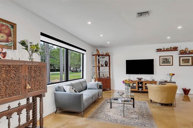 Building Photo - 6760 SW 144th St