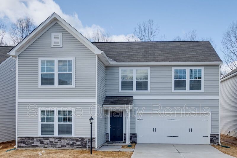 Primary Photo - 550 Freeport Ct