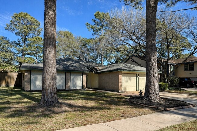 Foto del edificio - 13402 Nevermore Dr