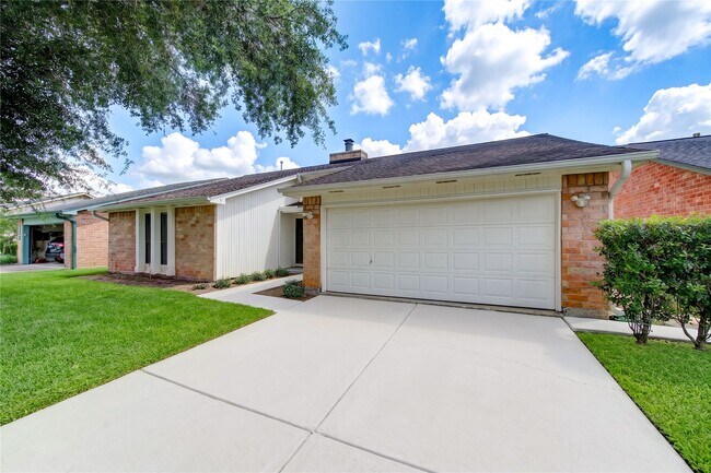 Foto del edificio - 3046 Wagon Trail Dr