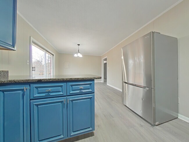 Foto del edificio - 285 Decatur Dr