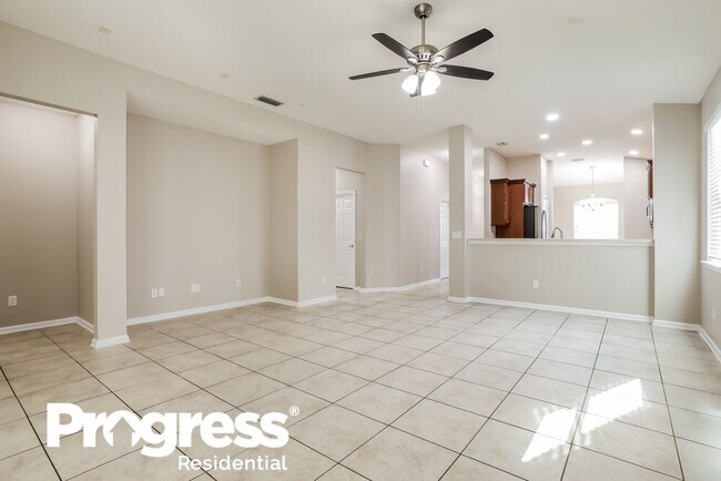 Building Photo - 292 Sunshine Dr