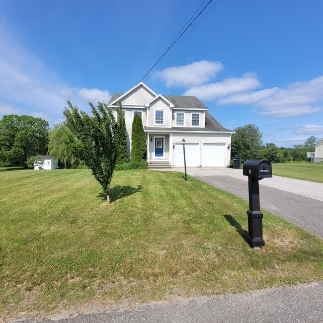 Building Photo - 96 Lasalle Dr