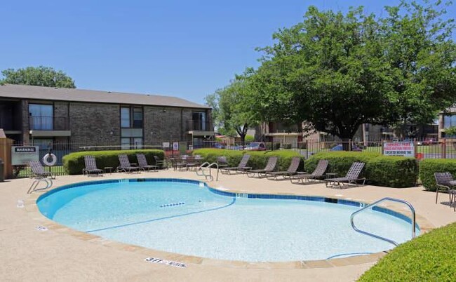 Building Photo - 1 bedroom in North Richland Hills TX 76180