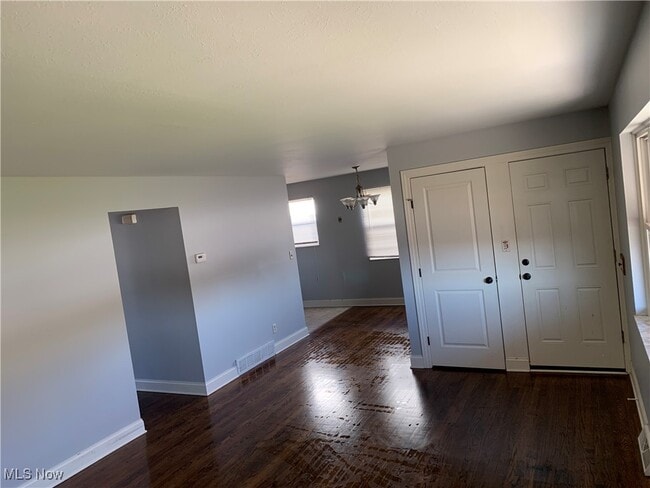 Building Photo - 5014 E 71st St