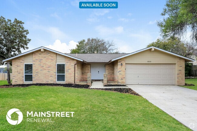 Building Photo - 9501 Chelmsford Dr