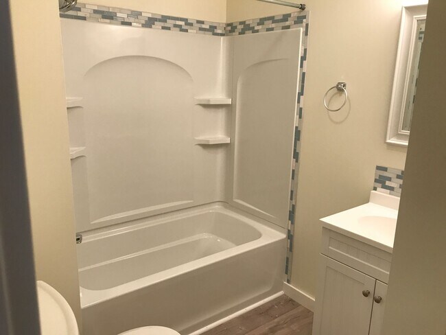 Foto del edificio - Updated 1BR Apt available now!