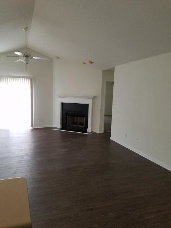 Building Photo - 1203 Wyngate Drive