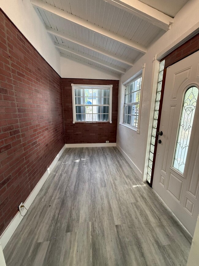 Foto del edificio - 913 NW 46th St