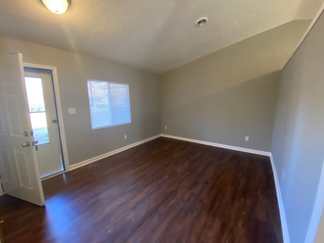 Foto del edificio - 3 Bedroom 1.5 Bath Home in Douglasville!