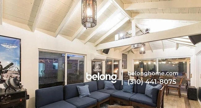 Foto del edificio - 22243 Craggyview St