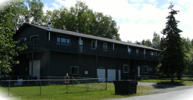 Exterior - 11401 Daryl St