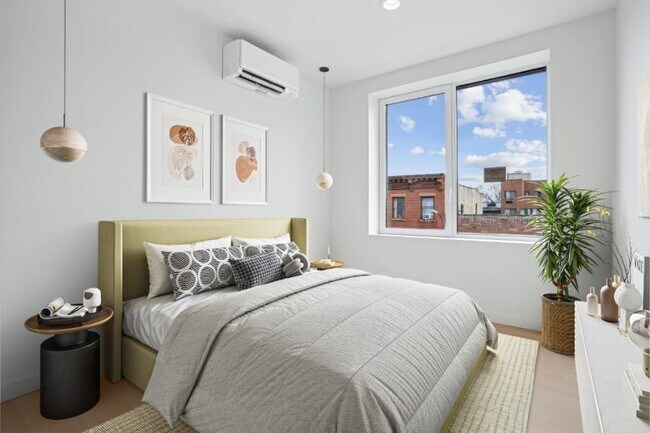 Foto del edificio - 2 bedroom in BROOKLYN NY 11205