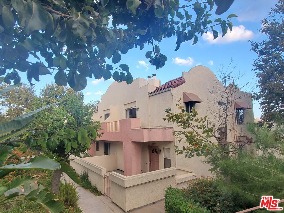 12411 Osborne St Unit 61, Los Angeles, CA 91331 Condo for Rent in Los Angeles, CA