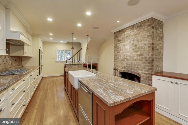 Building Photo - 7308 Burdette Ct