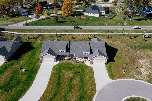 Foto del edificio - 3211 W Bartlett Dr