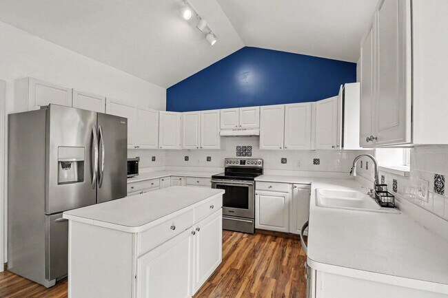 Foto del edificio - 2457 Cliffside Ct