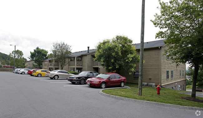 Building Photo - Eastowne Village Apartments