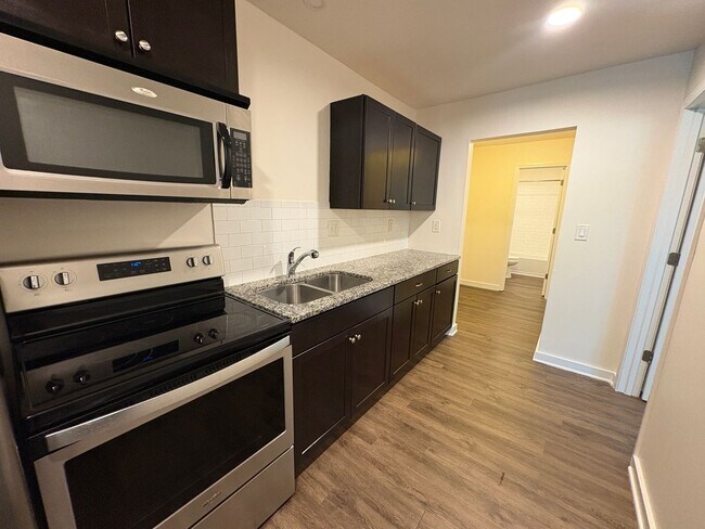 Foto del edificio - Affordable and Adorable Duplex in Enderly ...