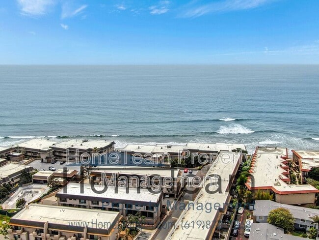 Building Photo - 164 N Shore Dr