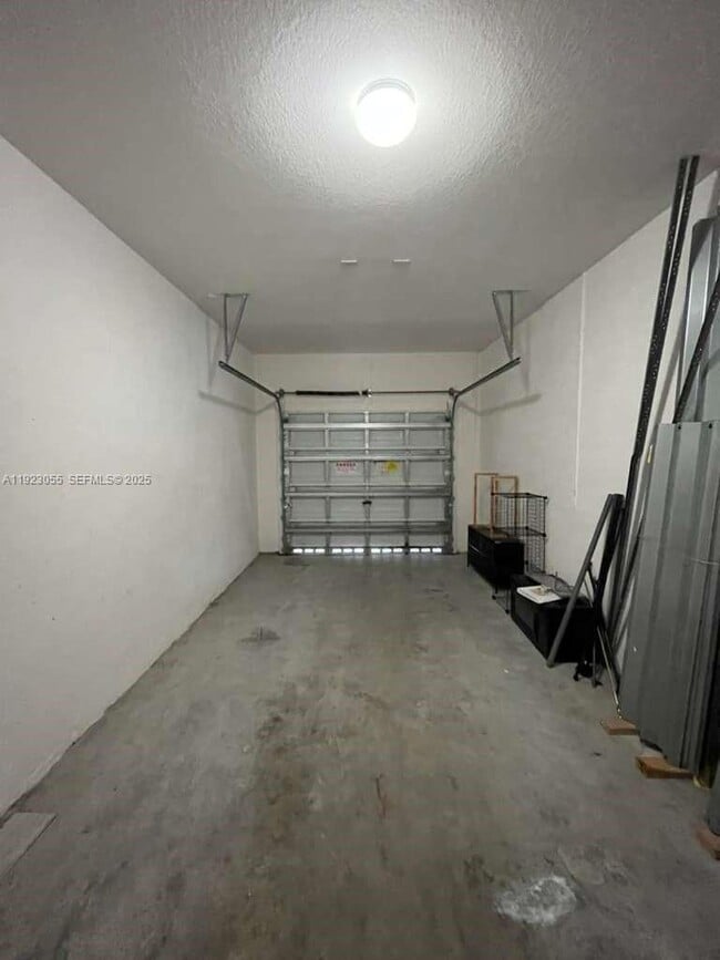 Building Photo - 11665 SW 244th St