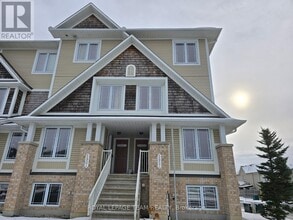 Building Photo - 592 Chapman Mills Dr