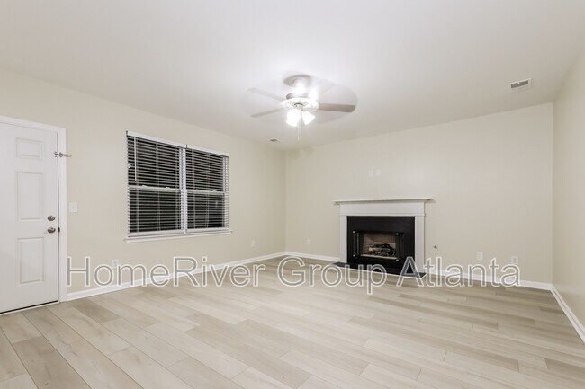 Foto del edificio - 6091 Trotters Cir