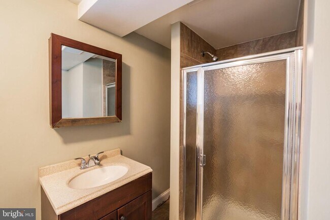 Foto del edificio - 5774 N 20th St