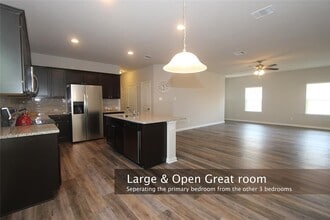 Building Photo - 1066 Gaelic Dr