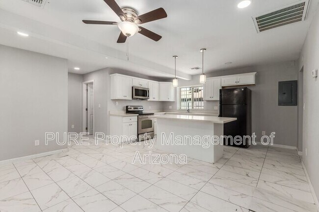 Photo - 2524 West Campbell Ave Townhome