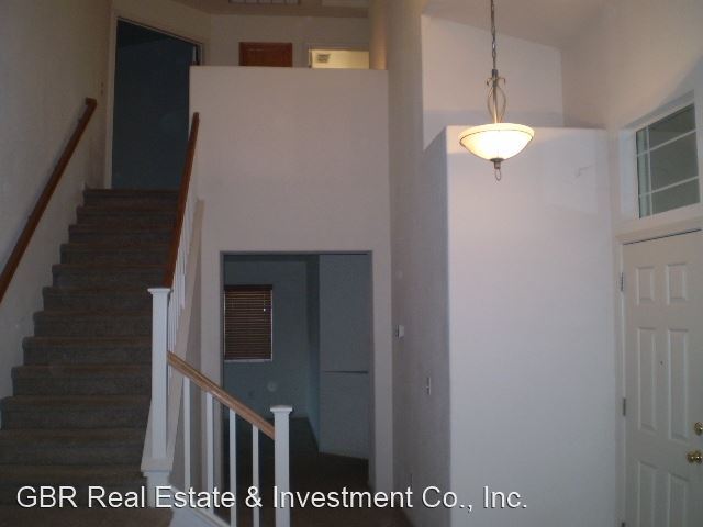Primary Photo - 4 br, 3 bath House - 140 Johnson Street