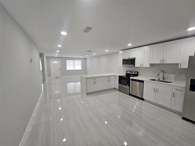 Foto del edificio - 4072 SW 51st St