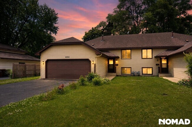 Foto del edificio - 9720 Pleasant Ave S