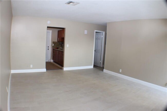 Building Photo - 3731 NW 78th Ln